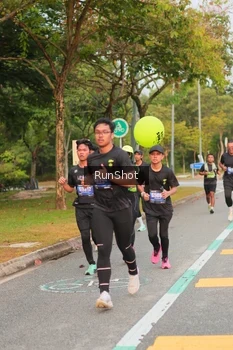 Runner Photo 5675828