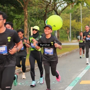 Runner Photo 5675833
