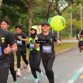 Runner Photo 5675836
