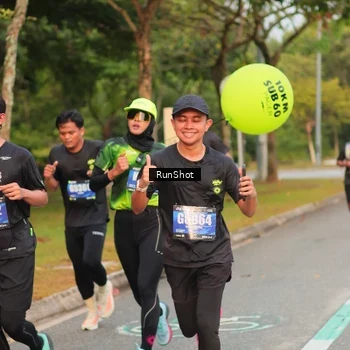 Runner Photo 5675841