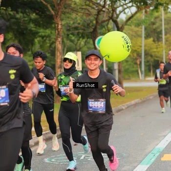 Runner Photo 5675851