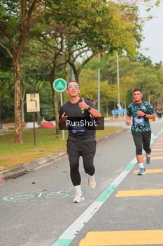 Runner Photo 5675861