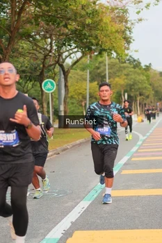 Runner Photo 5675868