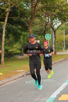 Runner Photo 5675904