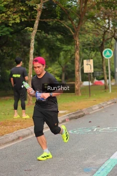 Runner Photo 5675914