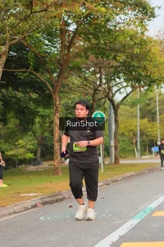 Runner Photo 5675921