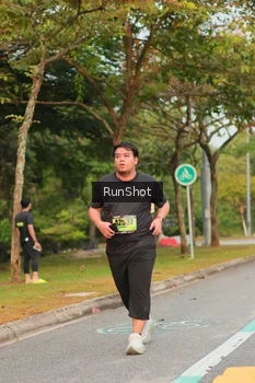 Runner Photo 5675926