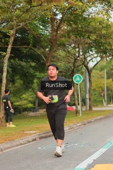 Runner Photo 5675927
