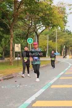 Runner Photo 5675936