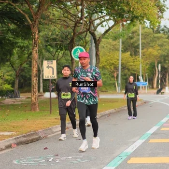 Runner Photo 5675940
