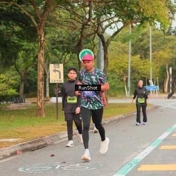 Runner Photo 5675942