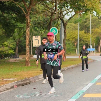 Runner Photo 5675943