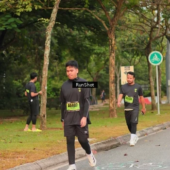 Runner Photo 5675967