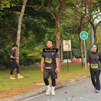 Runner Photo 5675970