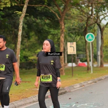Runner Photo 5675980