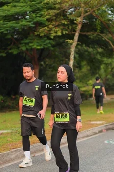 Runner Photo 5675995