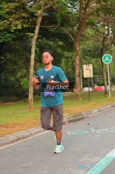 Runner Photo 5676008