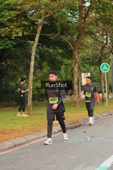 Runner Photo 5676012