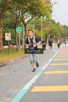 Runner Photo 5676015