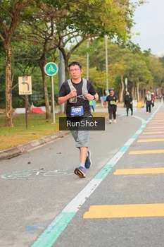 Runner Photo 5676020