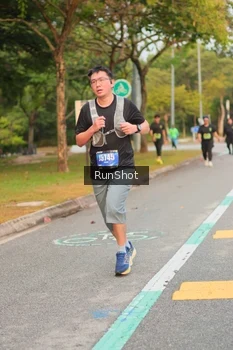 Runner Photo 5676031