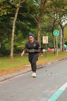Runner Photo 5676040