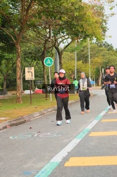 Runner Photo 5676046