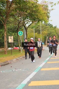Runner Photo 5676050
