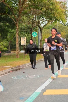Runner Photo 5676066