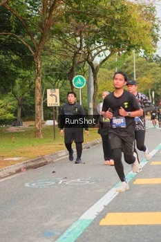 Runner Photo 5676068