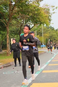 Runner Photo 5676076
