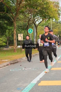 Runner Photo 5676080