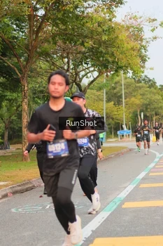 Runner Photo 5676085