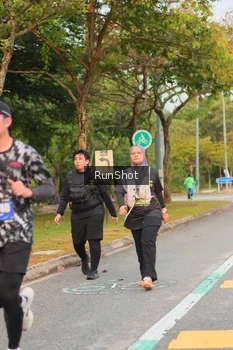 Runner Photo 5676092