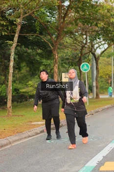 Runner Photo 5676096