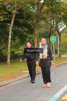Runner Photo 5676100