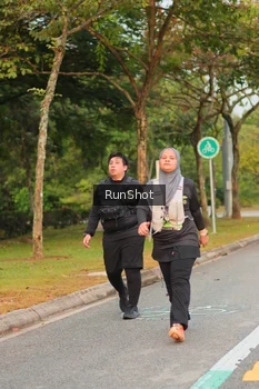Runner Photo 5676102