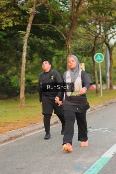 Runner Photo 5676106