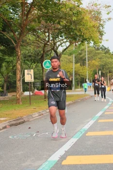 Runner Photo 5676108
