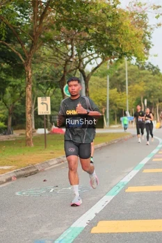 Runner Photo 5676109