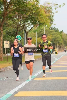 Runner Photo 5676136