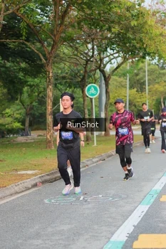 Runner Photo 5676184