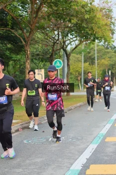 Runner Photo 5676195