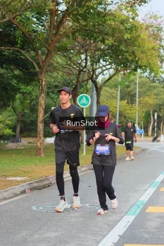 Runner Photo 5676199