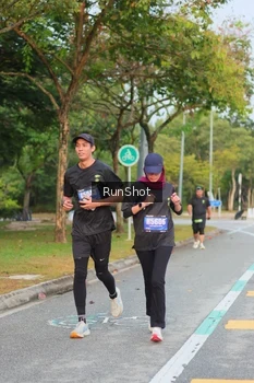 Runner Photo 5676202