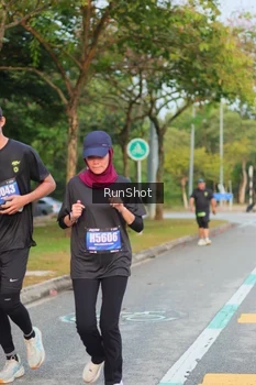 Runner Photo 5676211