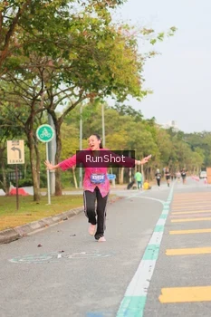 Runner Photo 5676212