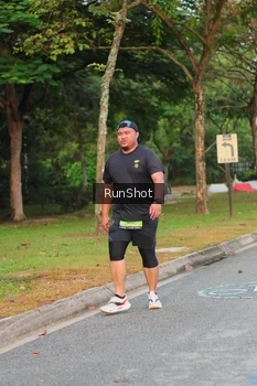 Runner Photo 5676213