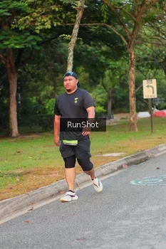 Runner Photo 5676215