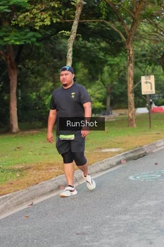 Runner Photo 5676219